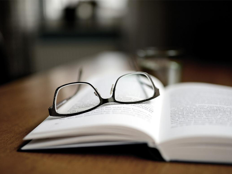 How to Select Bifocal Reading Glasses?
